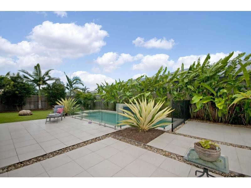 1 Bayil Drive, Cooya Beach QLD 4873