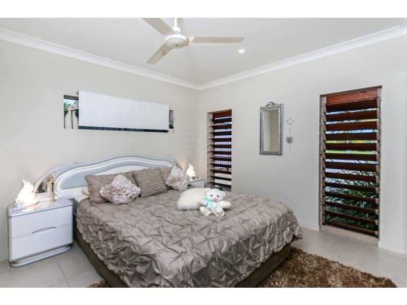 1 Bayil Drive, Cooya Beach QLD 4873