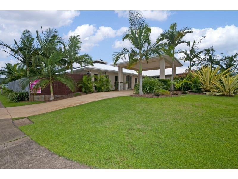 1 Bayil Drive, Cooya Beach QLD 4873