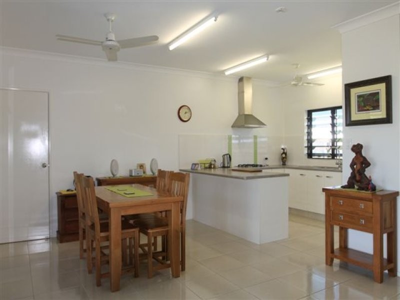 10 Kalu Close, Cooya Beach QLD 4873