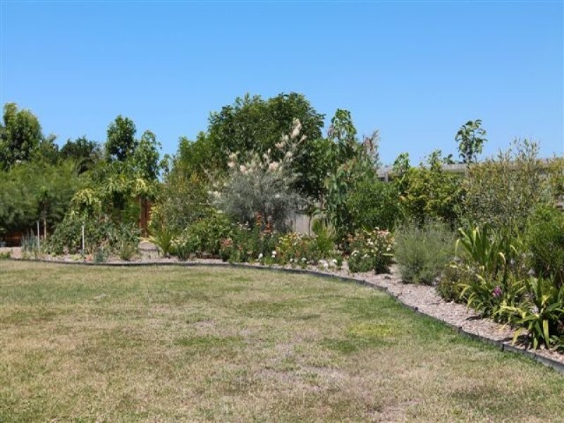 10 Kalu Close, Cooya Beach QLD 4873