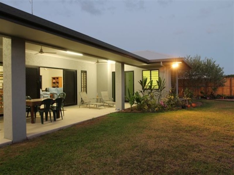 10 Kalu Close, Cooya Beach QLD 4873