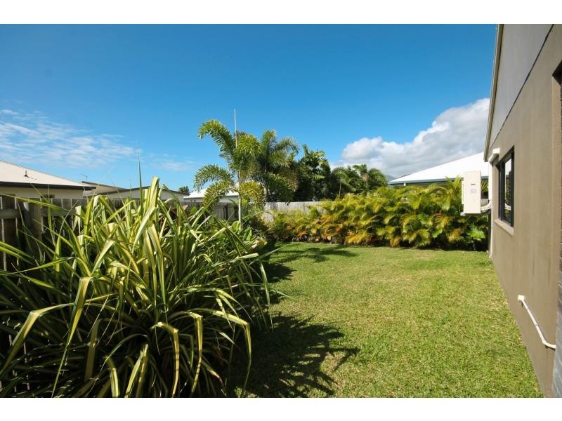 4 Milman Drive, Port Douglas QLD 4877
