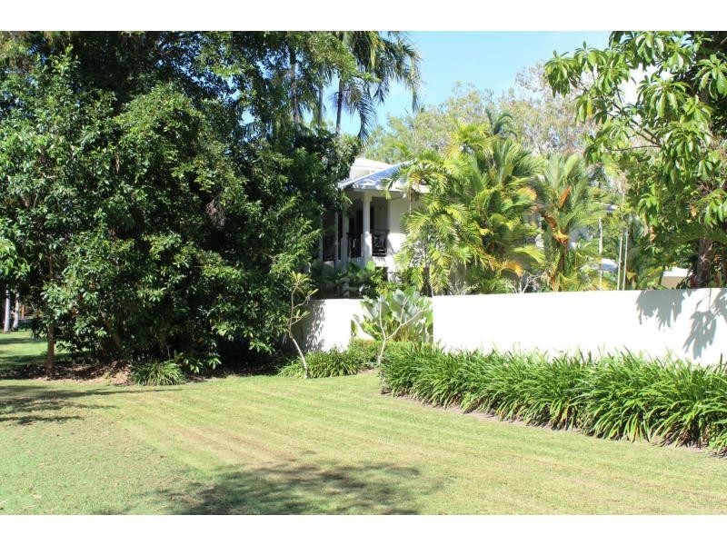 4/15 Andrews Close, Port Douglas QLD 4877