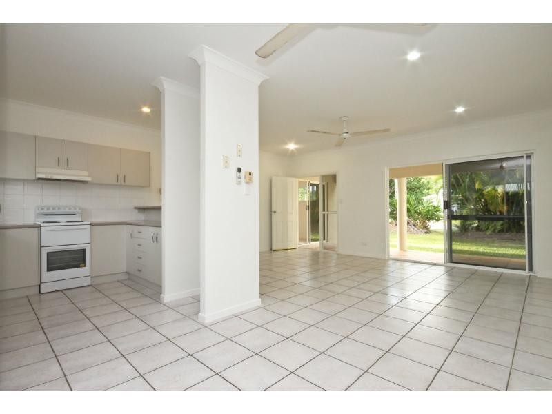 11 Endeavour St, Port Douglas QLD 4877