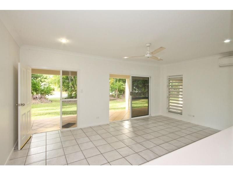 11 Endeavour St, Port Douglas QLD 4877