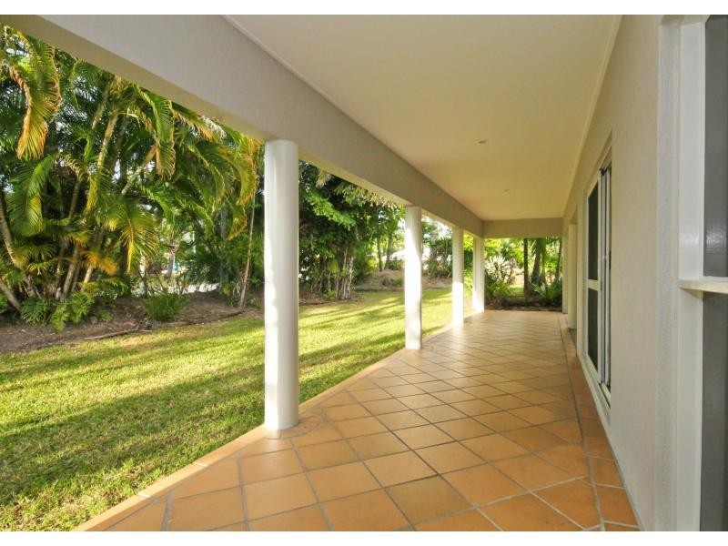 11 Endeavour St, Port Douglas QLD 4877