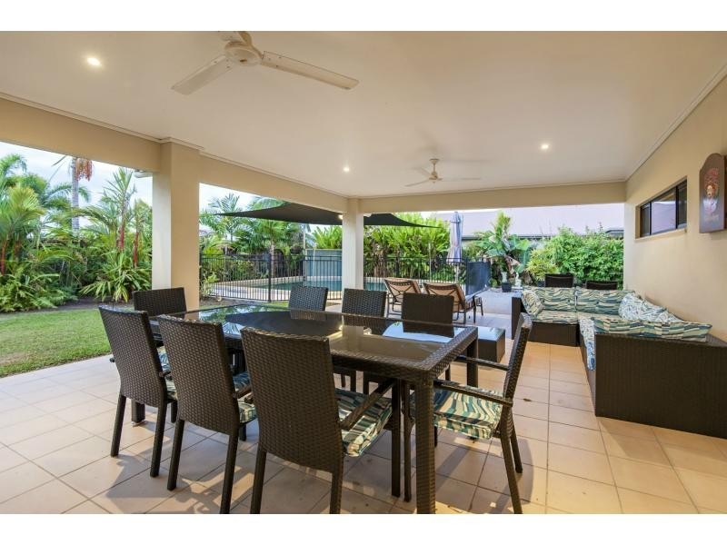3 Sunbird Close, Port Douglas QLD 4877