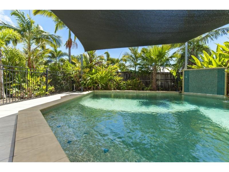 3 Sunbird Close, Port Douglas QLD 4877