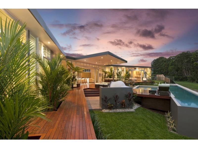 31 Cooya Beach Road, Cooya Beach QLD 4873