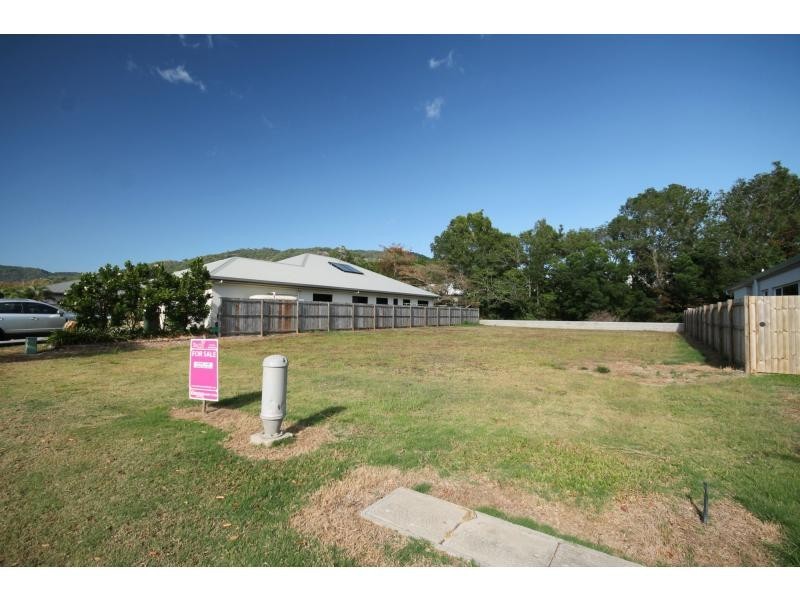 7 Milman Drive, Port Douglas QLD 4877