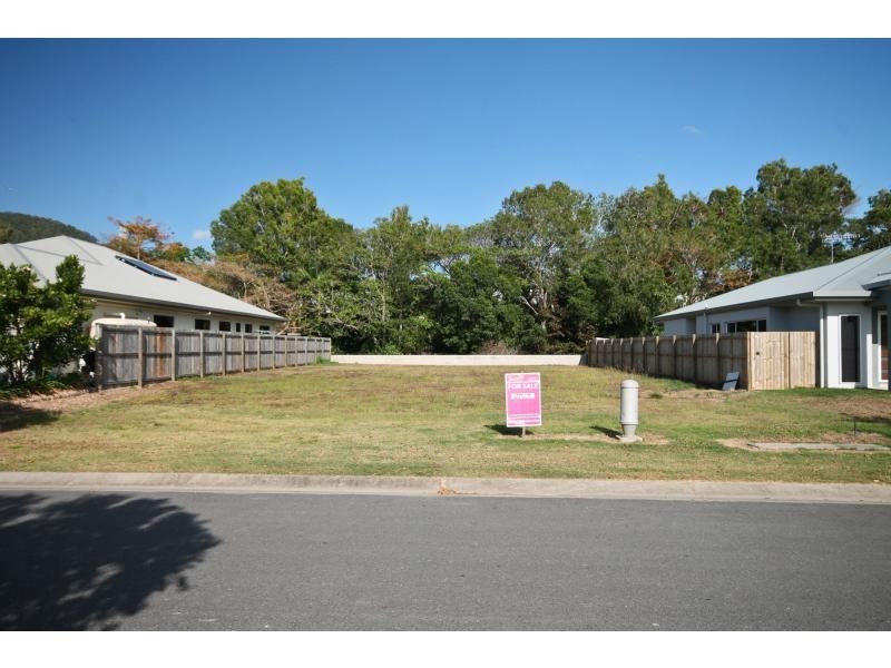 7 Milman Drive, Port Douglas QLD 4877