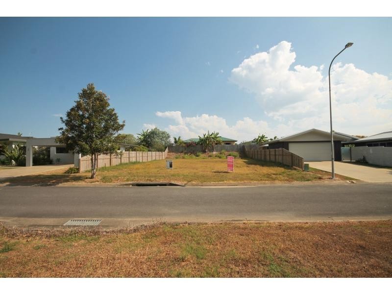 L8 Lou Prince Drive, Cooya Beach QLD 4873