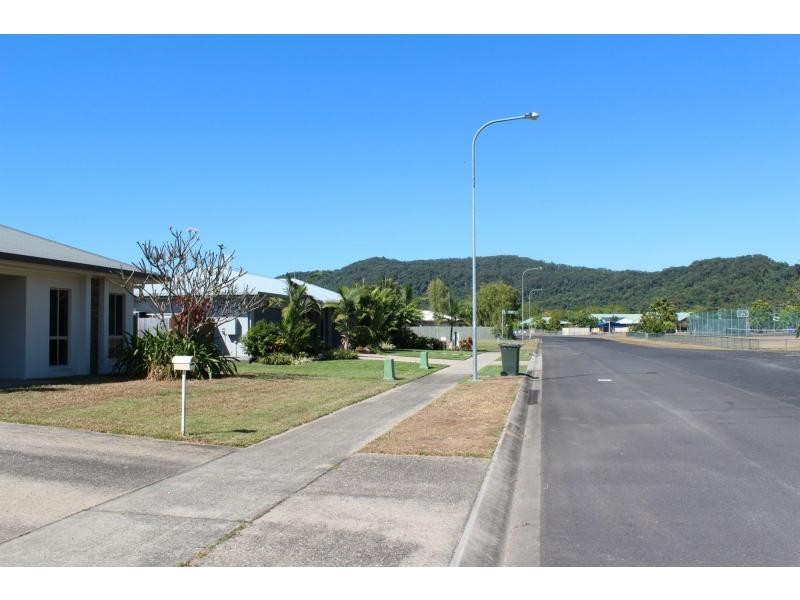 69 Snapper Island Drive, Wonga QLD 4873