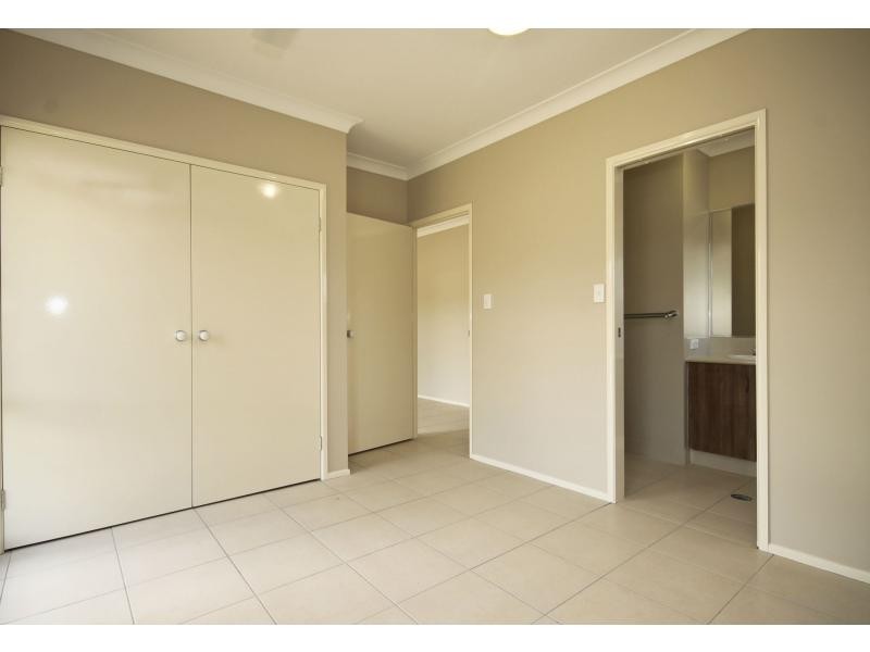 69 Snapper Island Drive, Wonga QLD 4873