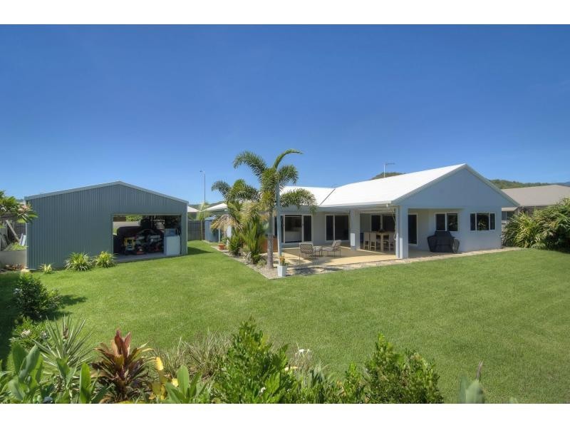 39 COOYA BEACH ROAD, Cooya Beach QLD 4873