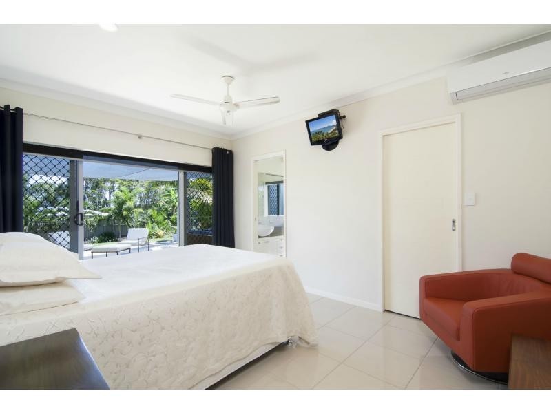 39 COOYA BEACH ROAD, Cooya Beach QLD 4873