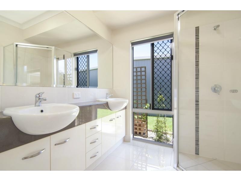 39 COOYA BEACH ROAD, Cooya Beach QLD 4873