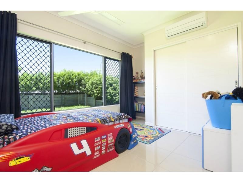 39 COOYA BEACH ROAD, Cooya Beach QLD 4873