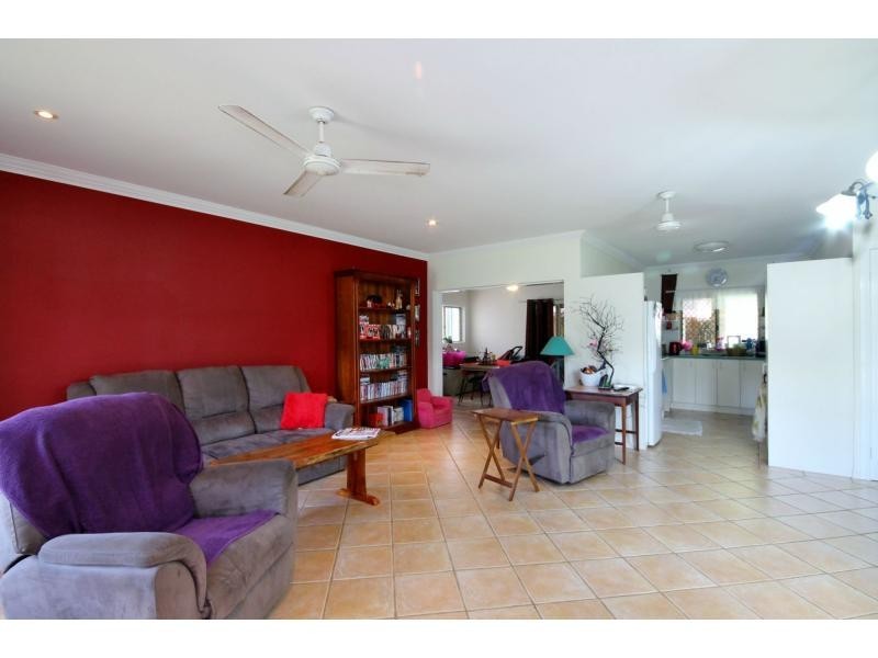 5 BILLFISH Close, Wonga QLD 4873