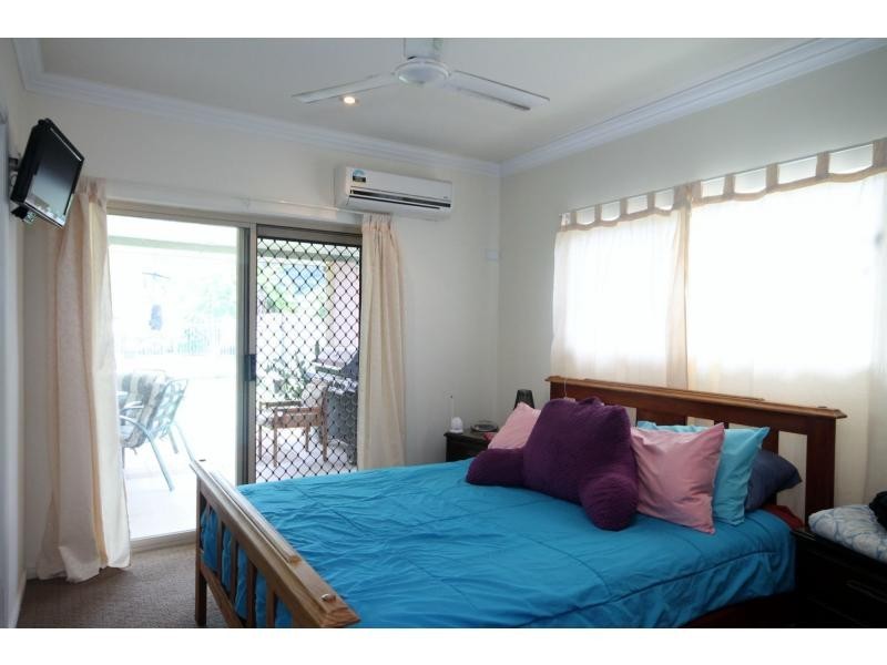 5 BILLFISH Close, Wonga QLD 4873