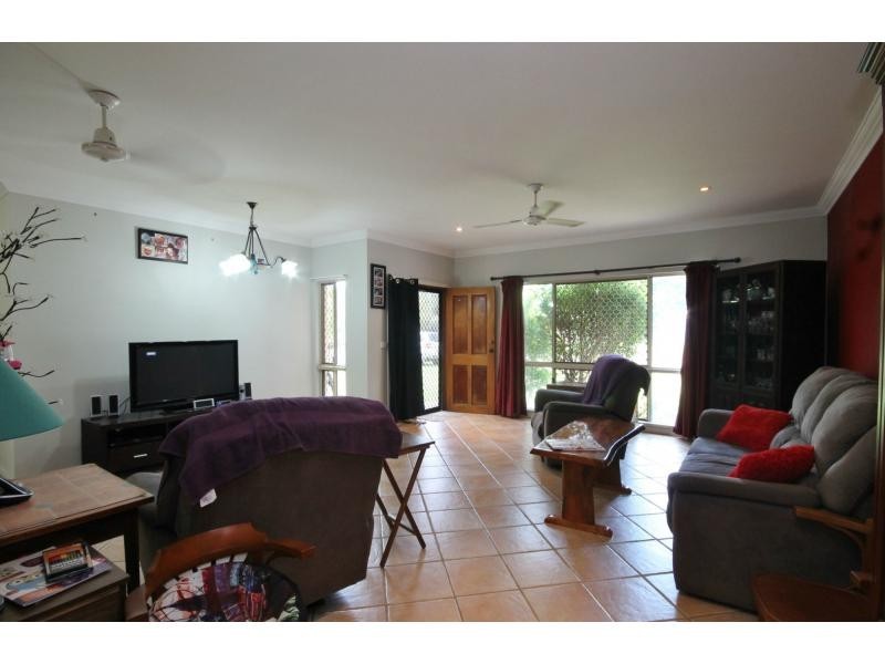 5 BILLFISH Close, Wonga QLD 4873