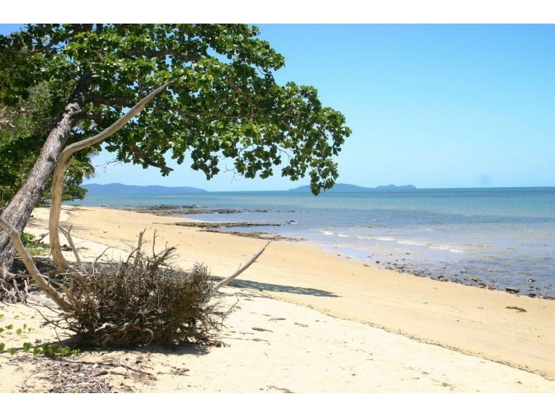 5 BILLFISH Close, Wonga QLD 4873