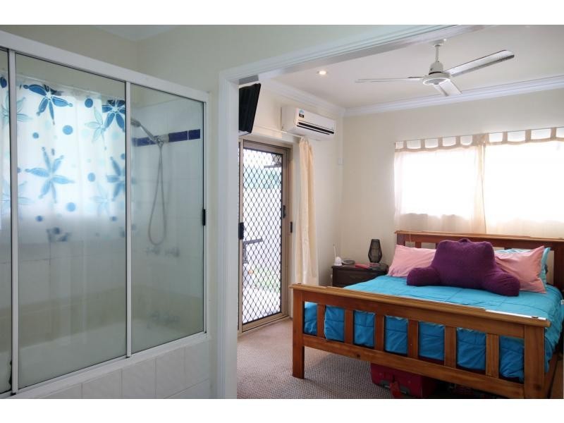 5 BILLFISH Close, Wonga QLD 4873