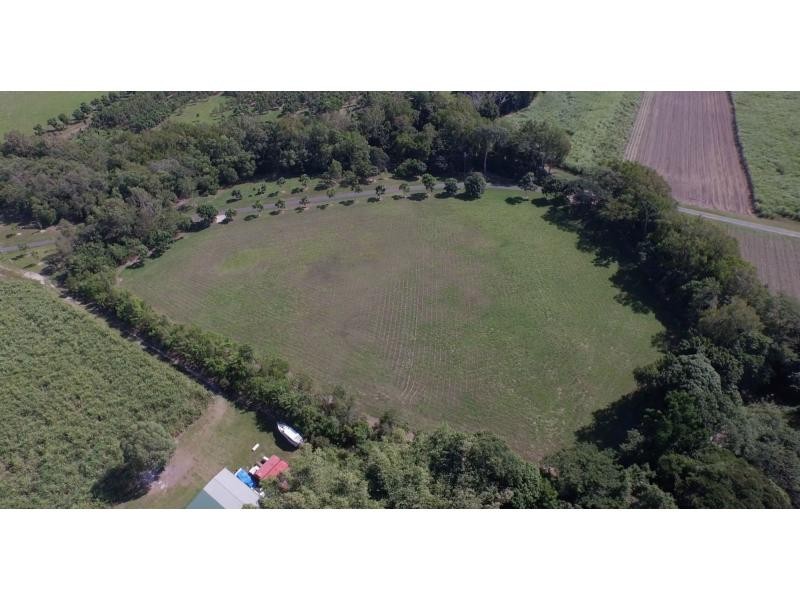 51 Crees Road, Port Douglas QLD 4877