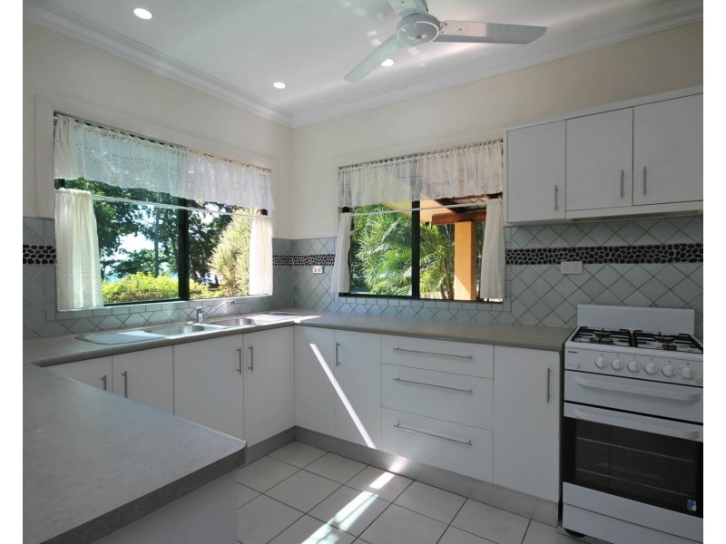 50 Marine Parade, Newell QLD 4873