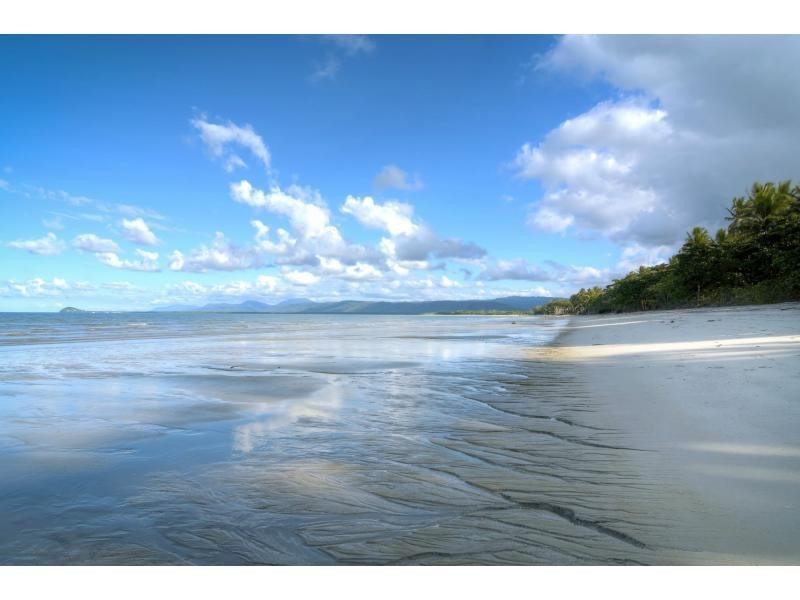 15 Coulthard Close, Newell QLD 4873