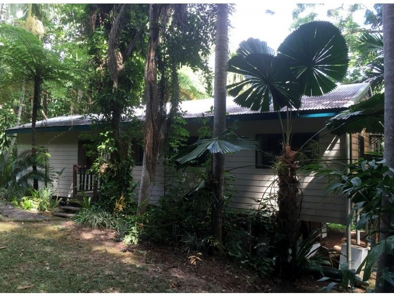 2 Hibiscus Court, Rocky Point QLD 4873