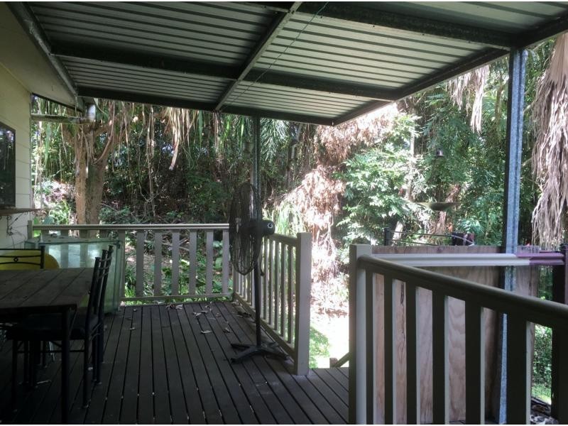 2 Hibiscus Court, Rocky Point QLD 4873