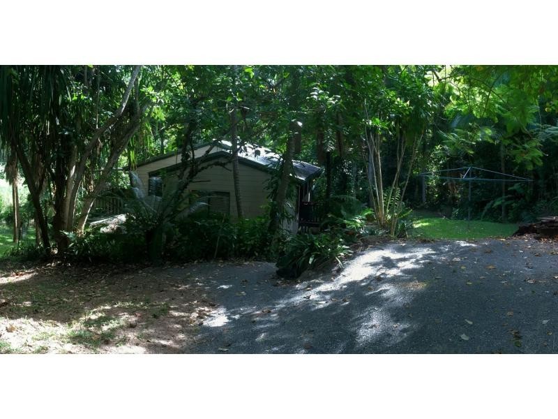 2 Hibiscus Court, Rocky Point QLD 4873