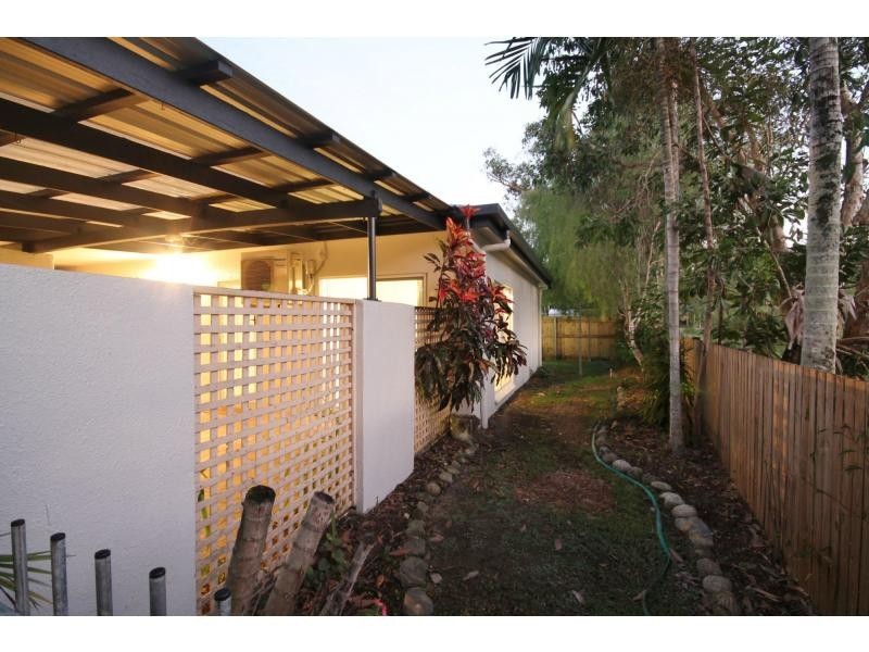1/25 Pringle Street, Mossman QLD 4873