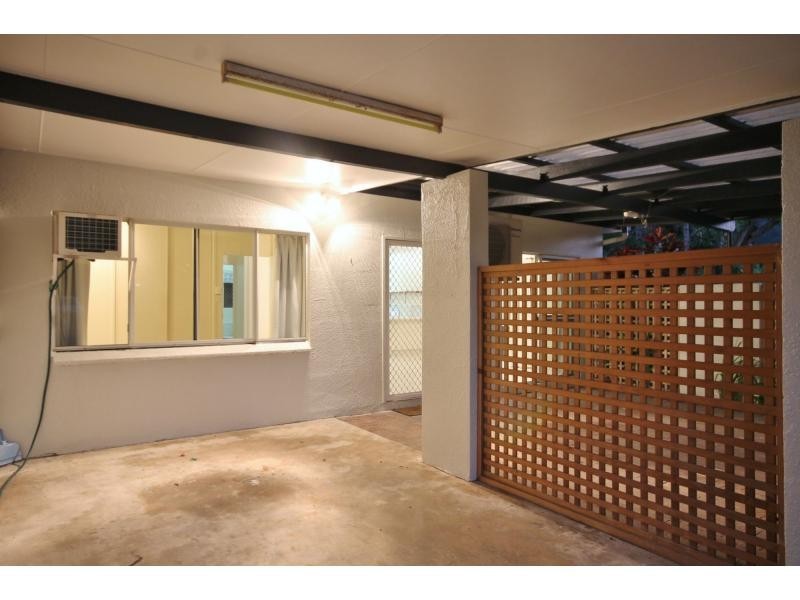 1/25 Pringle Street, Mossman QLD 4873