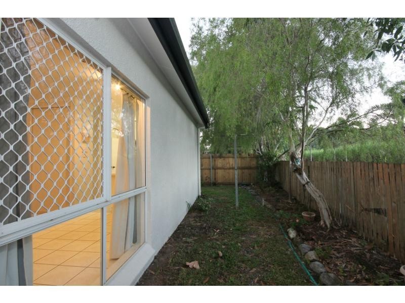 1/25 Pringle Street, Mossman QLD 4873