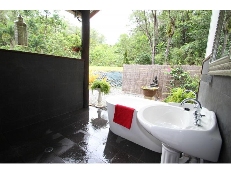 702 Whyanbeel Road, Whyanbeel QLD 4873