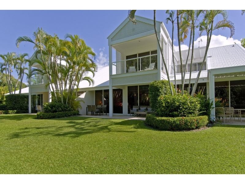 8 ‘Avenue Of Palms’ Port Douglas Rd, Port Douglas QLD 4877