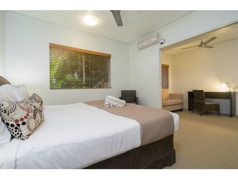1 ‘Oaks Lagoons’ Langley Road, Port Douglas QLD 4877