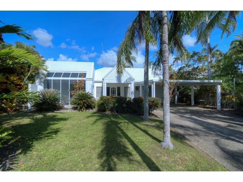 14 Endeavour Street, Port Douglas QLD 4877