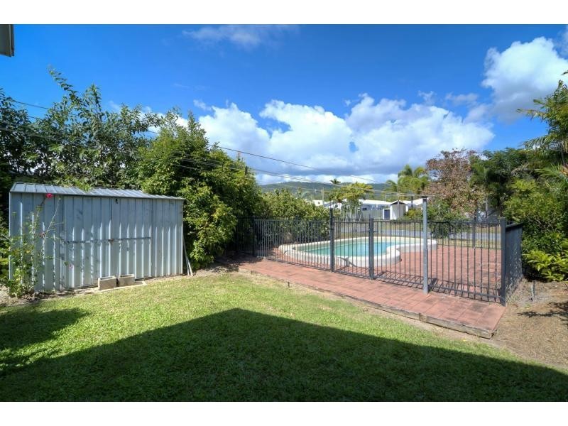 14 Endeavour Street, Port Douglas QLD 4877