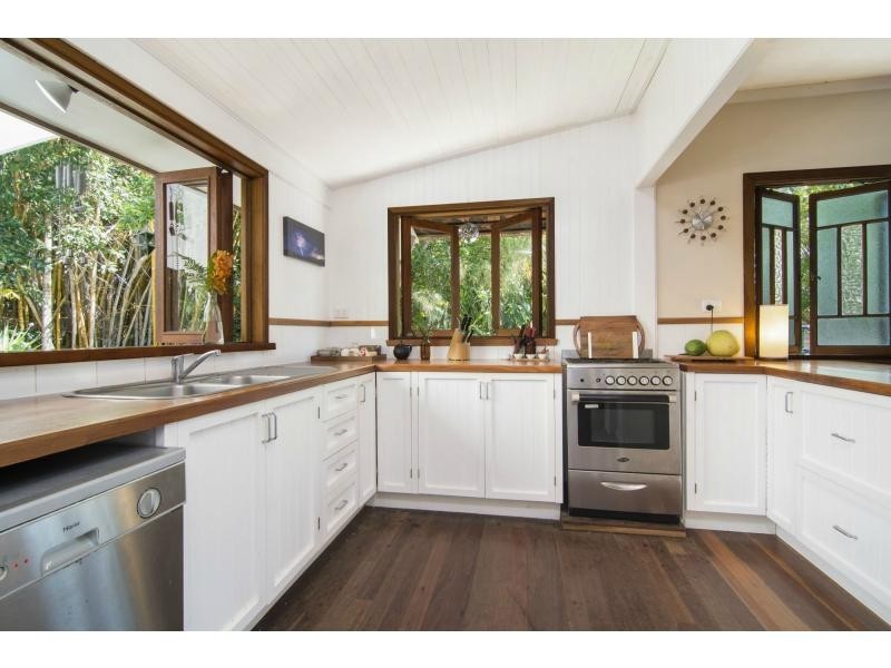 11 Coral Drive, Port Douglas QLD 4877