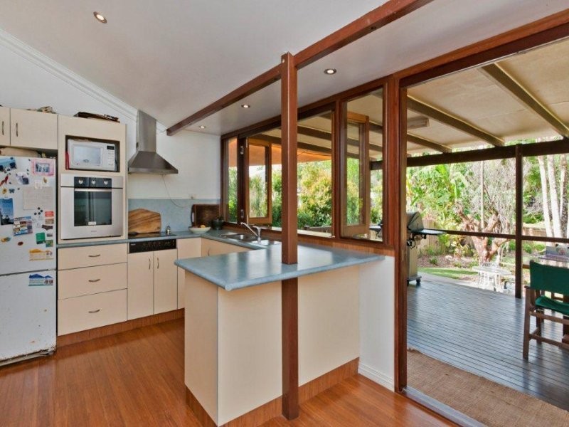 6 Crawford Street, Mossman QLD 4873