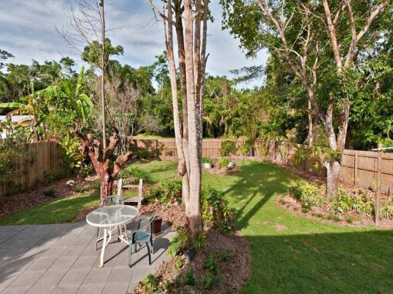 6 Crawford Street, Mossman QLD 4873