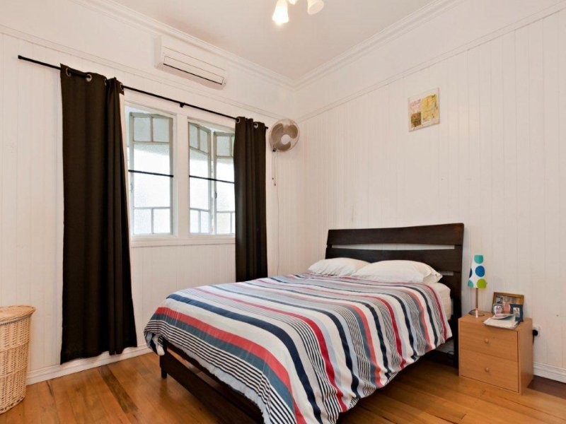 6 Crawford Street, Mossman QLD 4873