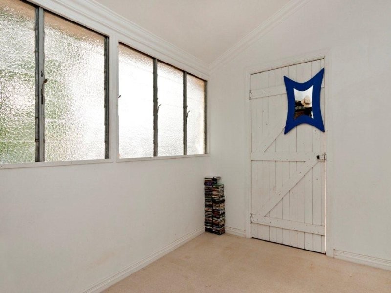 6 Crawford Street, Mossman QLD 4873