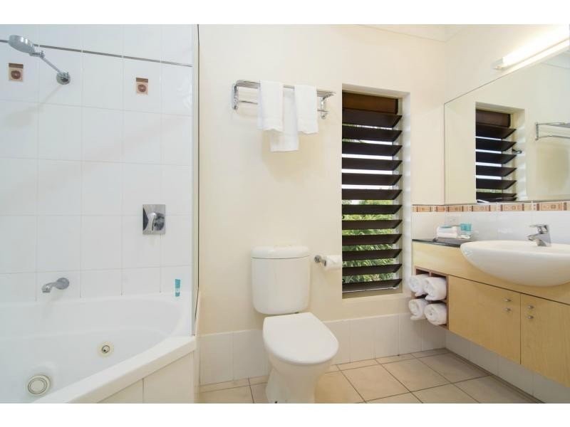 25 ‘Central Plaza’, Mudlo Street, Port Douglas QLD 4877