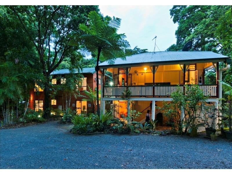 11-15 ‘Red Mill House’ Stewart Street, Daintree QLD 4873