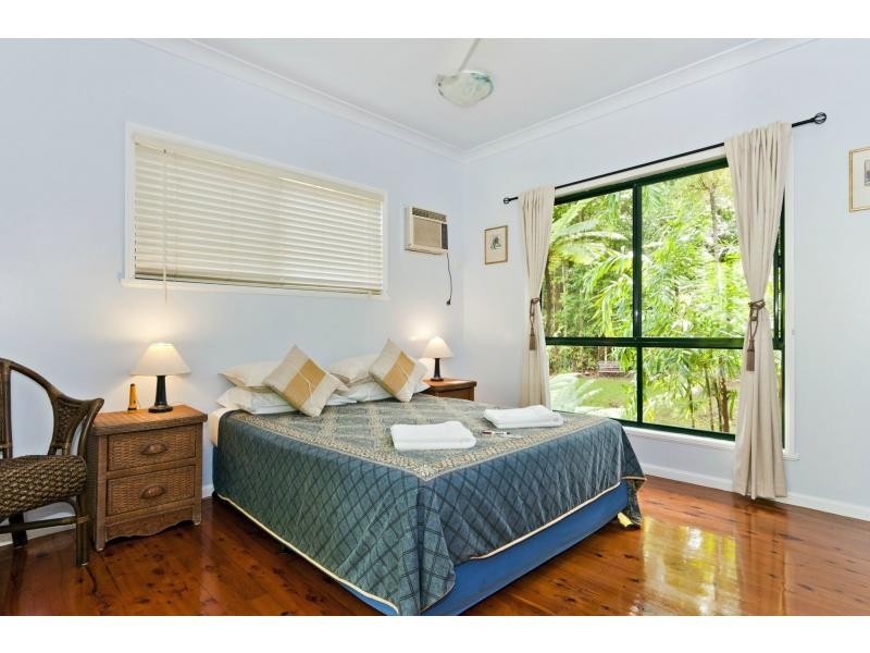 11-15 ‘Red Mill House’ Stewart Street, Daintree QLD 4873